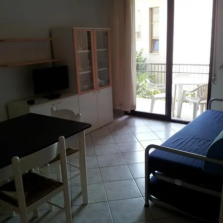 Residenza Paradiso Μπελάρια-Ιτζέα Μαρίνα