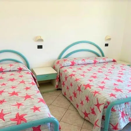 Residenza Paradiso בלריה-איגאה מרינה