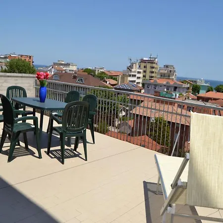 Residenza Paradiso * בלריה-איגאה מרינה