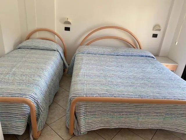 Residenza Paradiso * בלריה-איגאה מרינה