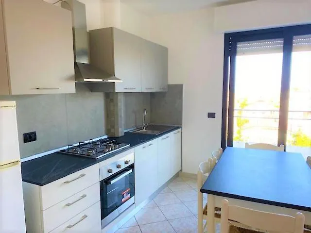 Residenza Paradiso بيلاريا-إيجيا مارينا