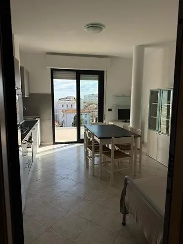 Residenza Paradiso * بيلاريا-إيجيا مارينا